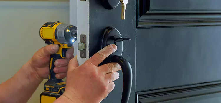 Locksmith Emergency Service Arbutus