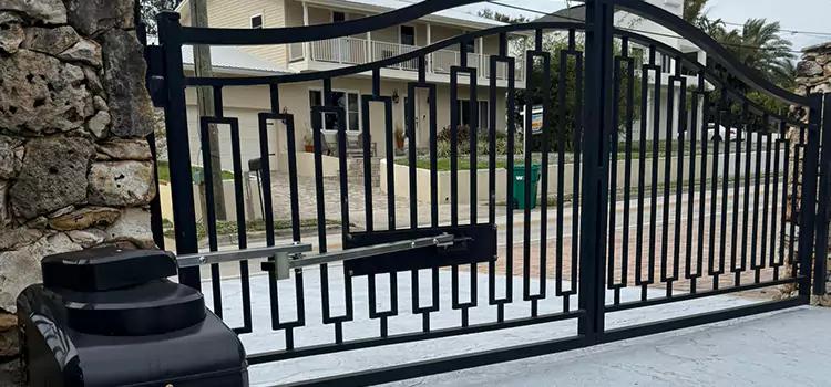Swing Gate Opener with Keypad Arbutus